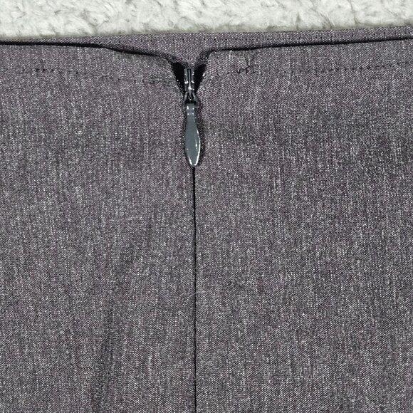Venezia Woman's Gray Knee-Length Skirt With Back Zipper Rayon Blend Size 18 Offi - Picture 4 of 7
